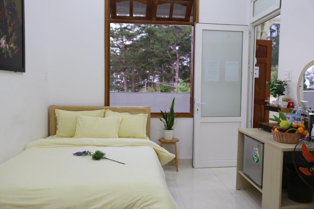 Strawberry Hotel Dalat Da Lat Exterior foto
