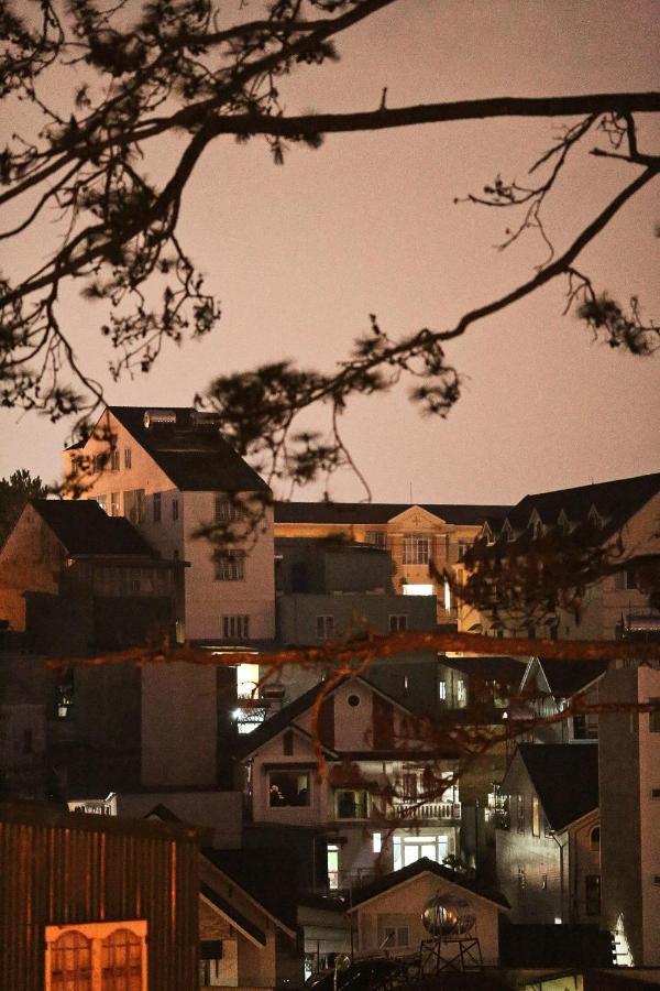 Strawberry Hotel Dalat Da Lat Exterior foto