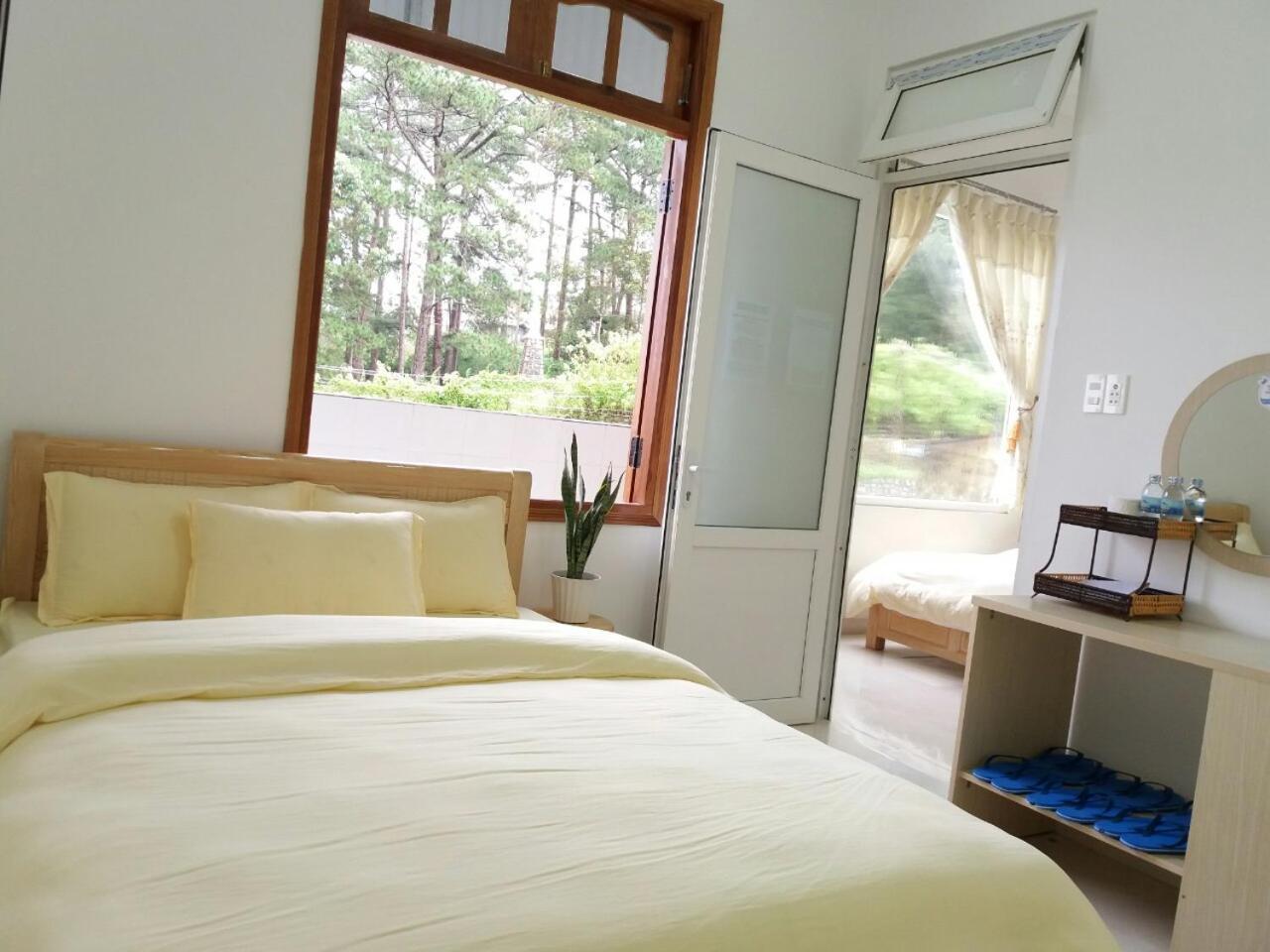 Strawberry Hotel Dalat Da Lat Exterior foto